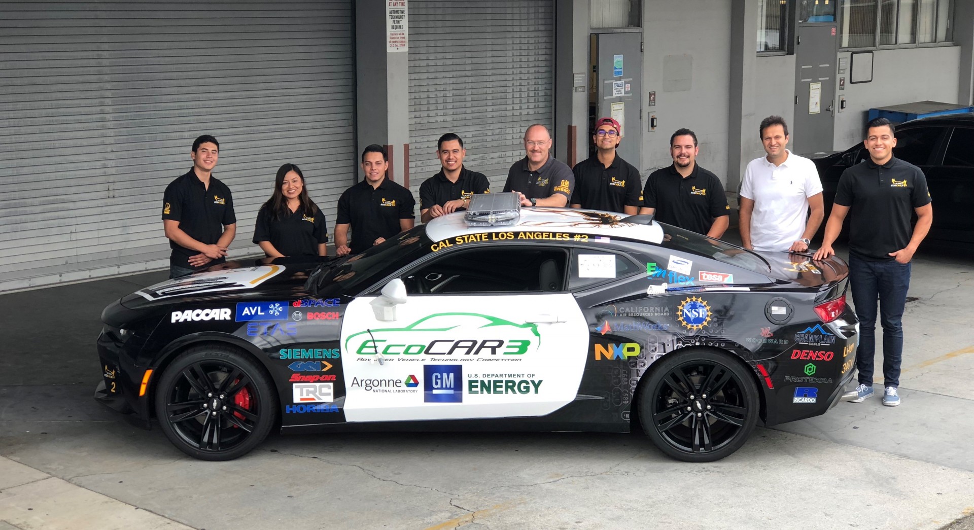 Cal State LA EcoCAR 3 team